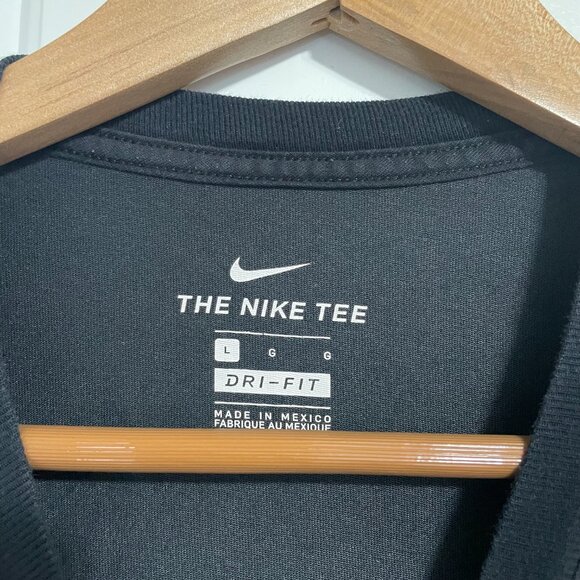 Share Nike Football Men’s Dri-Fit Black T-Shirt Beast Graphic Print Mens L - Picture 7 of 7